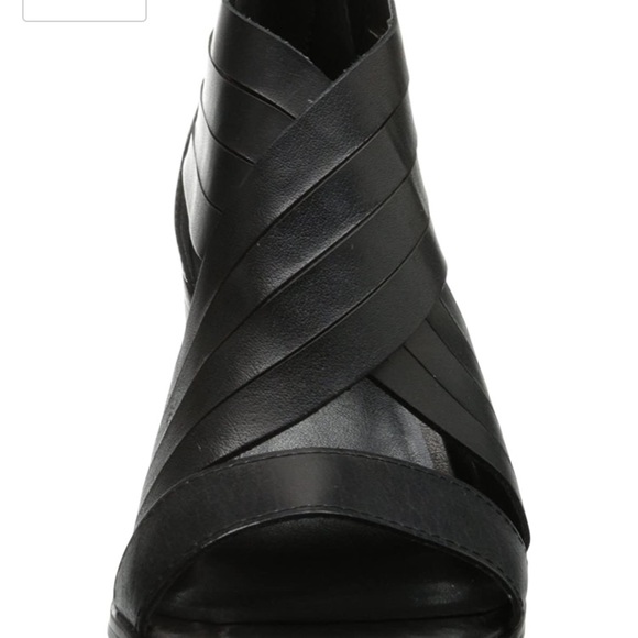 New Kelsi Dagger open toe booties Koraline sandals - Picture 14 of 15